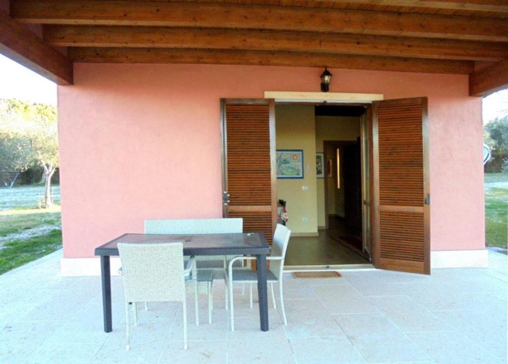 Agriturismo Melograno D'Oro Bardolino Værelse billede
