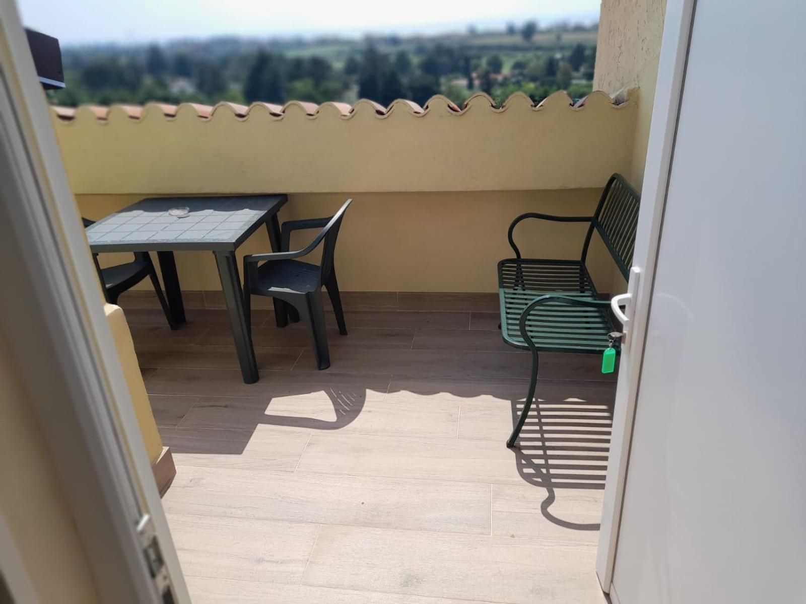 Agriturismo Melograno D'Oro Bardolino Eksteriør billede